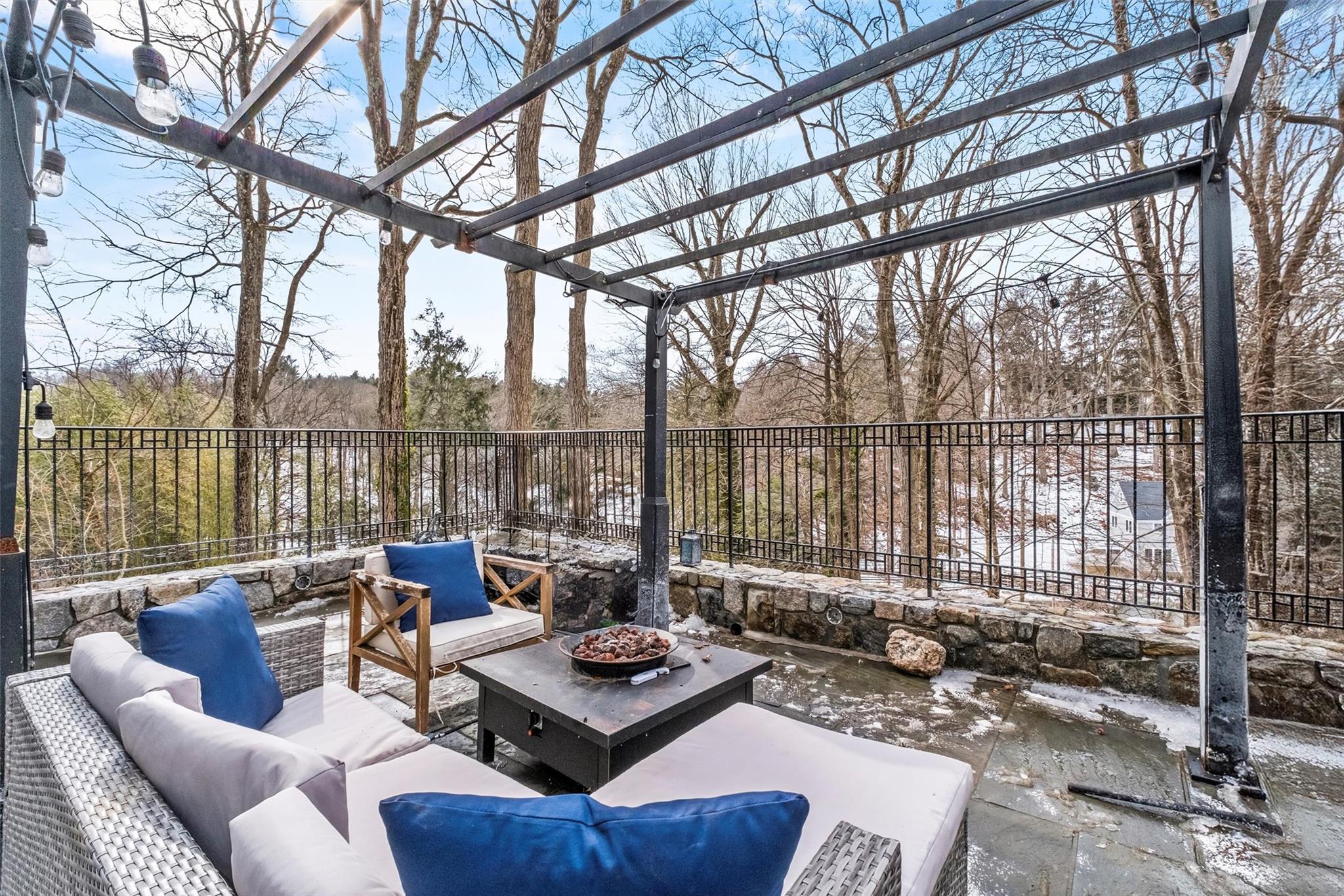 12 Spring Lane, Chappaqua, New York image 37