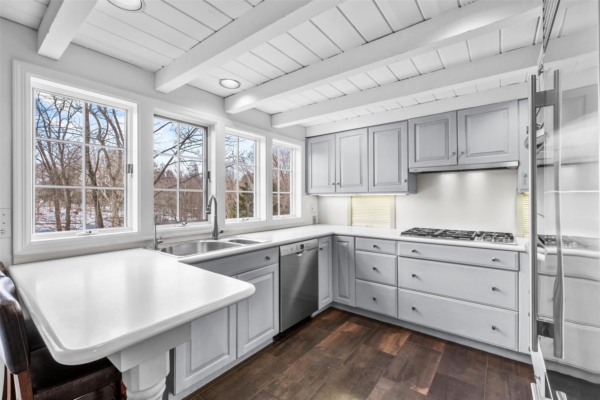 12 Spring Lane, Chappaqua, New York image 16