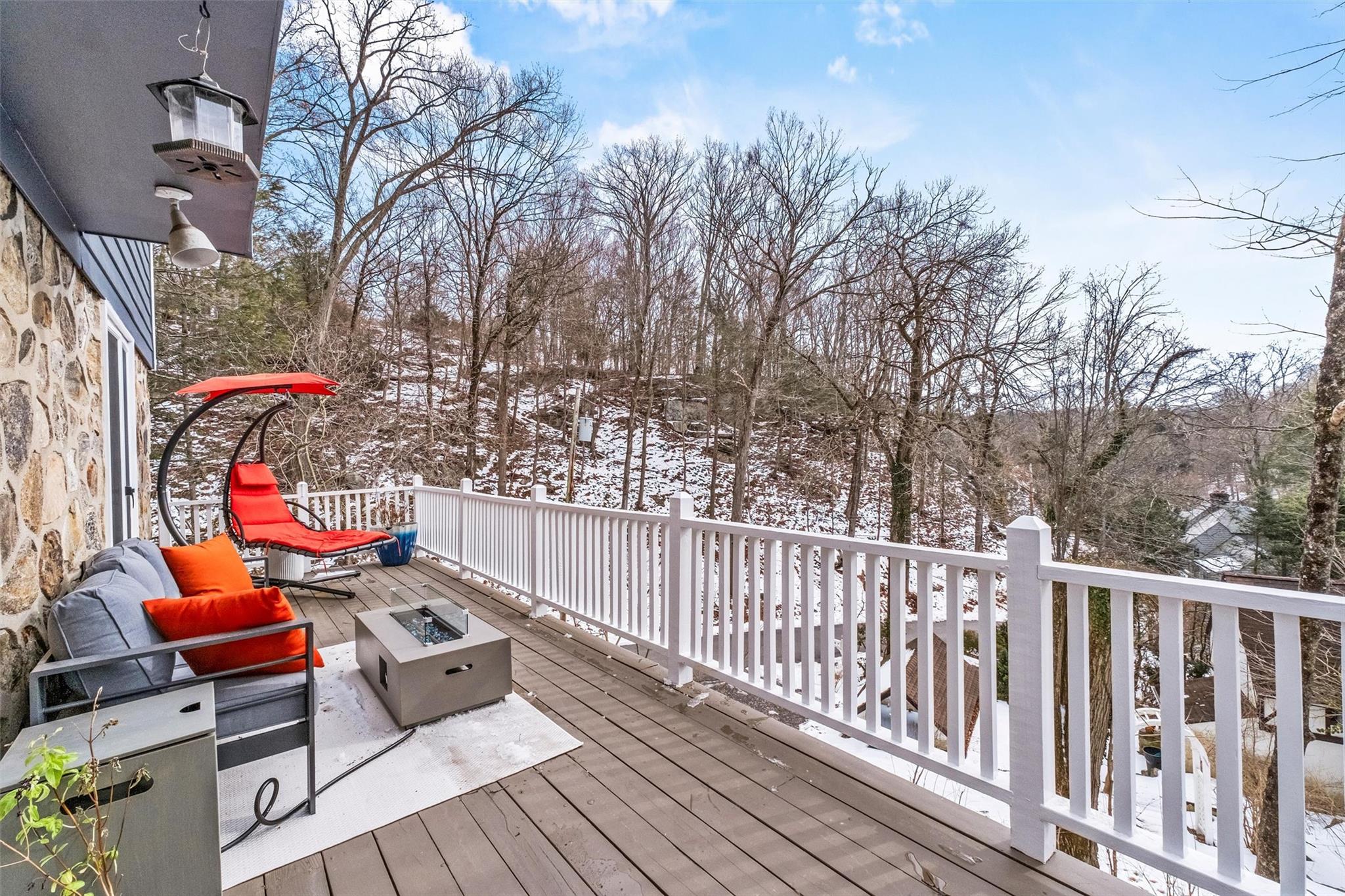 12 Spring Lane, Chappaqua, New York image 34