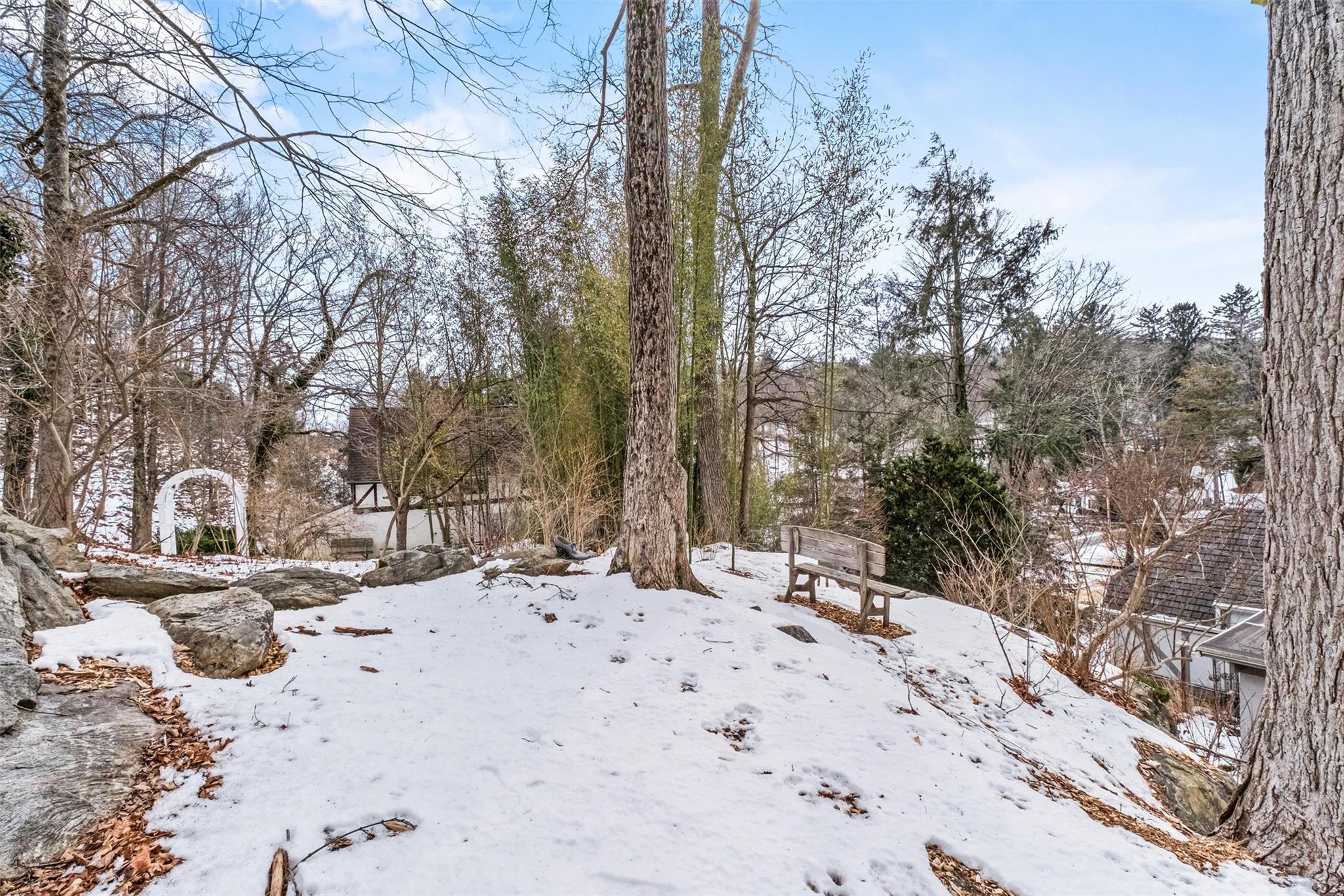 12 Spring Lane, Chappaqua, New York image 38