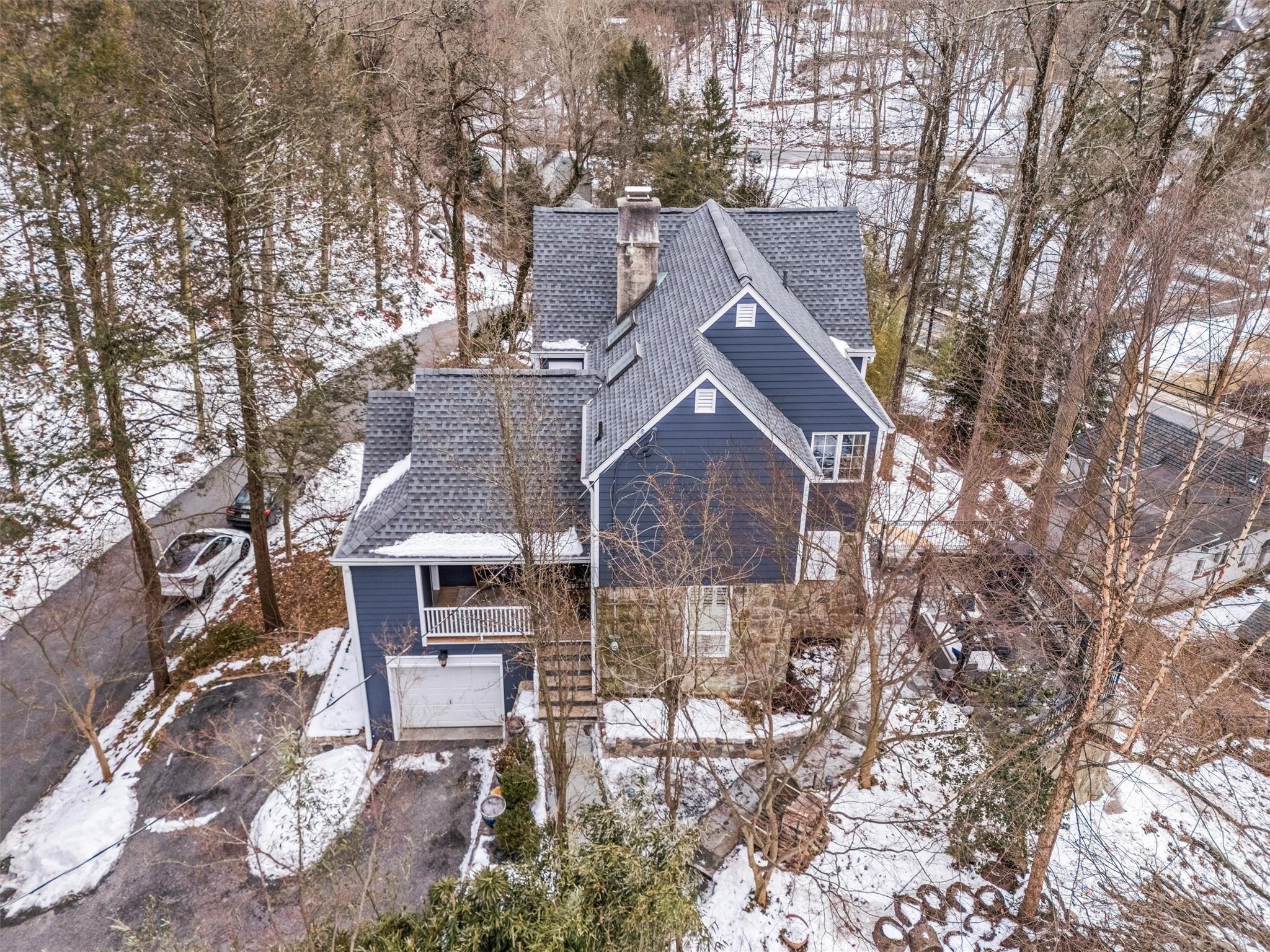 12 Spring Lane, Chappaqua, New York image 2