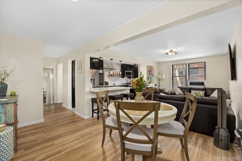 83-77 Woodhaven Boulevard 1G Woodhaven NY 11421