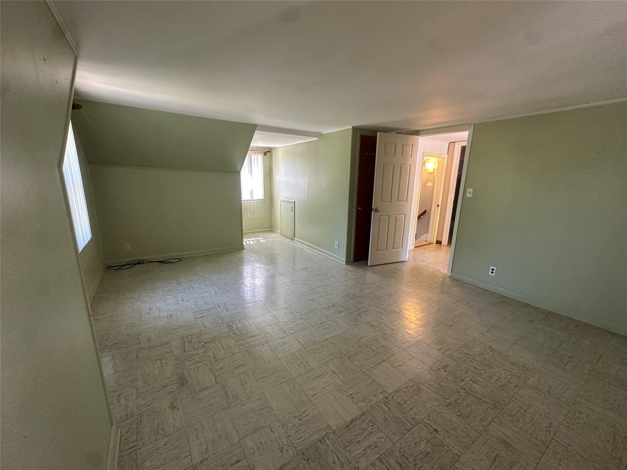 8 Van Siclen Drive, Poughkeepsie, New York image 28