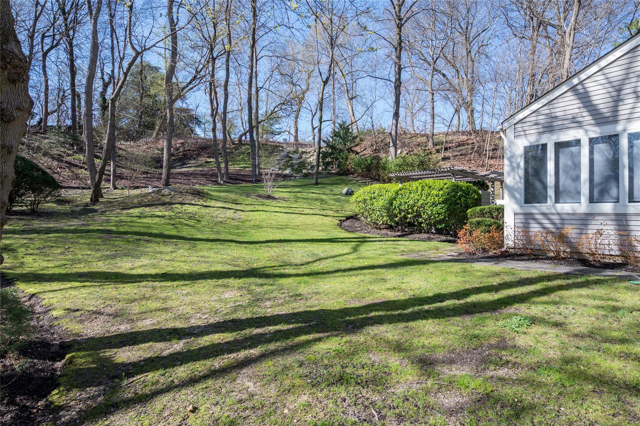 9 Verity Lane, Roslyn, New York image 24