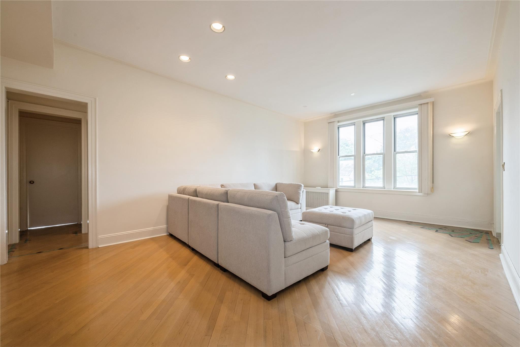 1175 E Broadway #2J, Hewlett, New York image 10