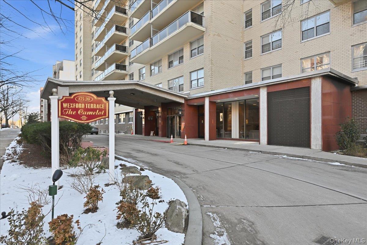 175-20 Wexford Terrace 14U
