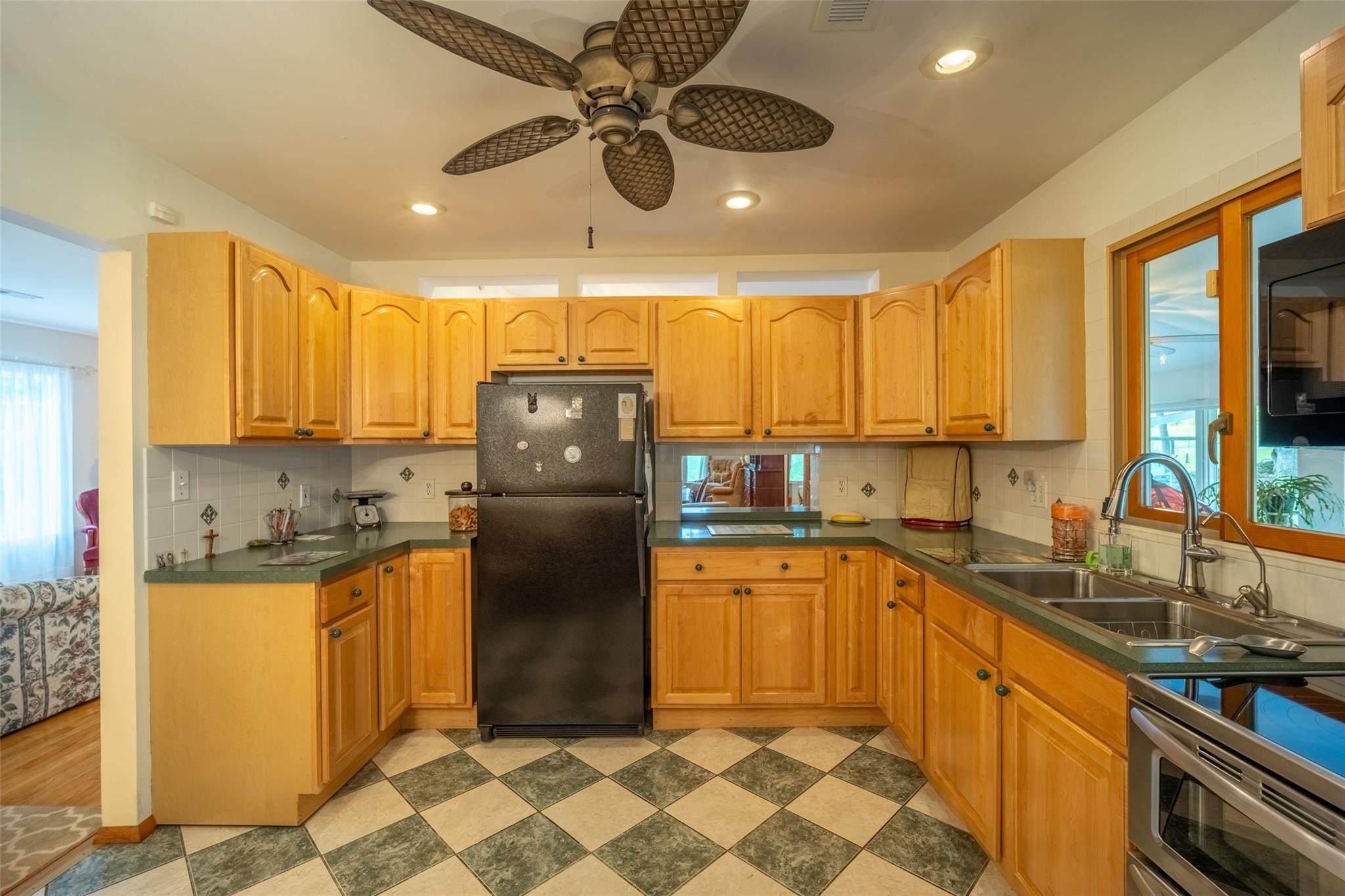 267 Smith Road, Pleasant Valley, New York image 17