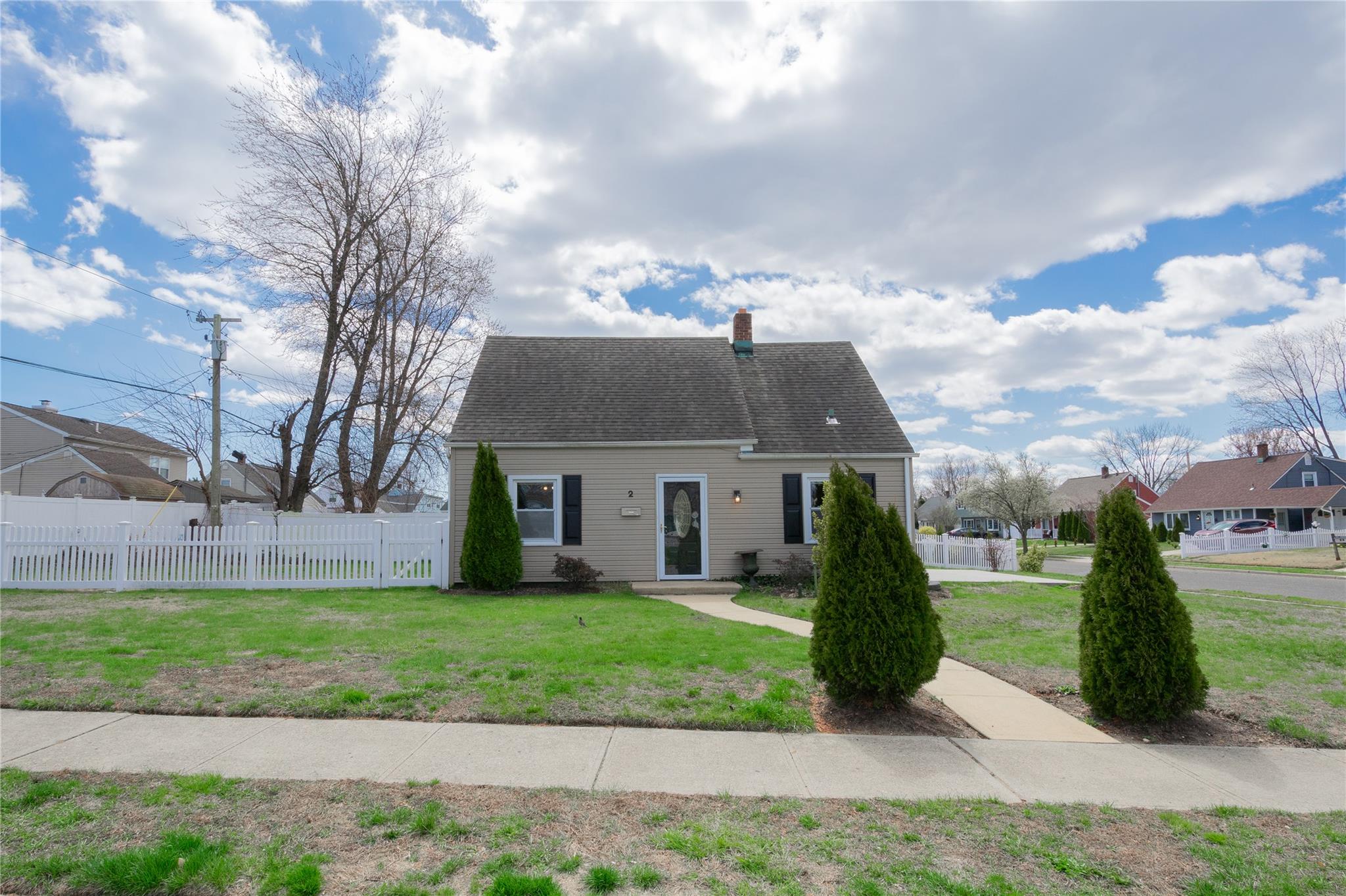 2 Tanners Lane, Levittown, New York image 1