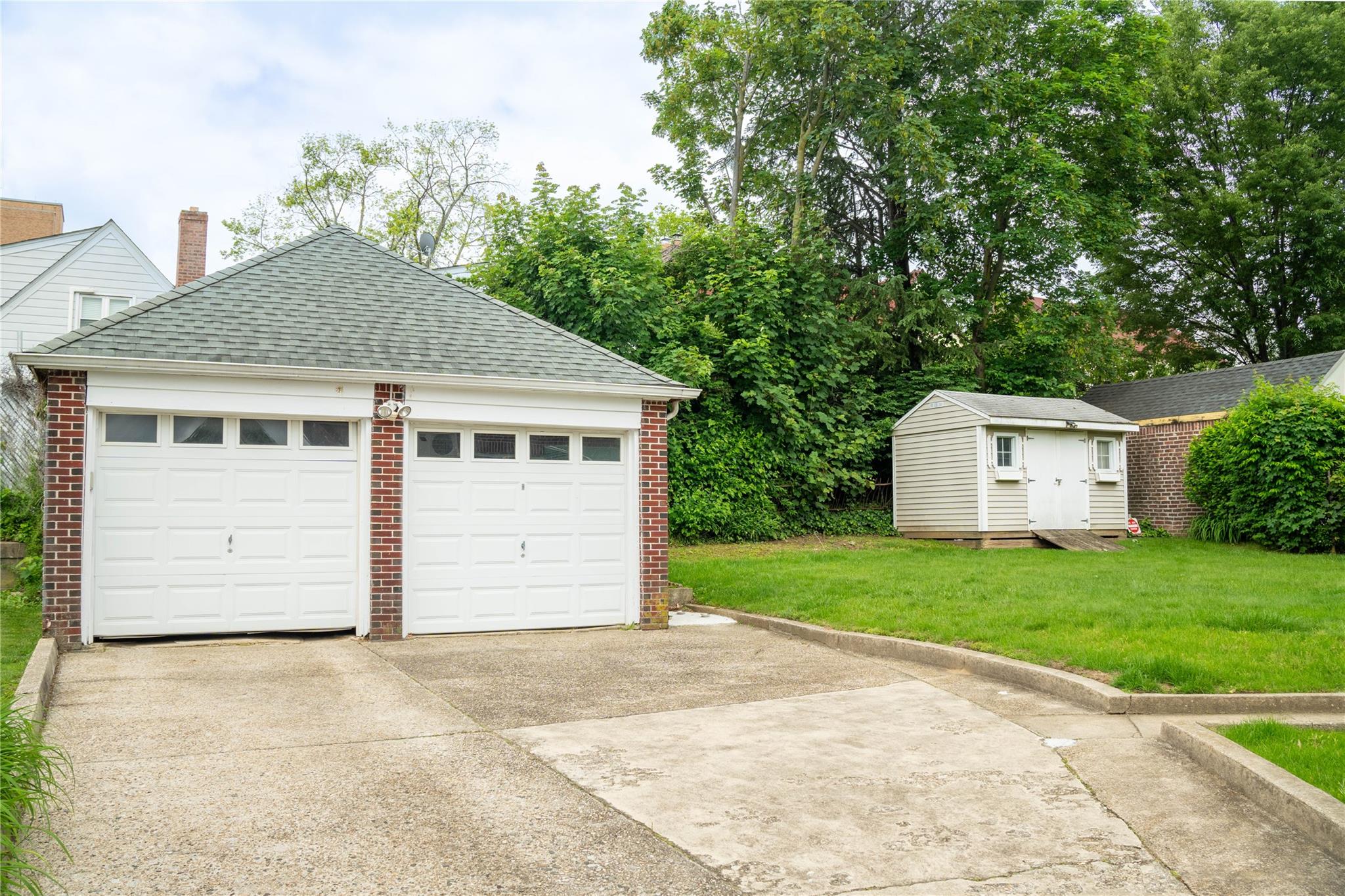42-32 204th Street, Bayside, New York image 24