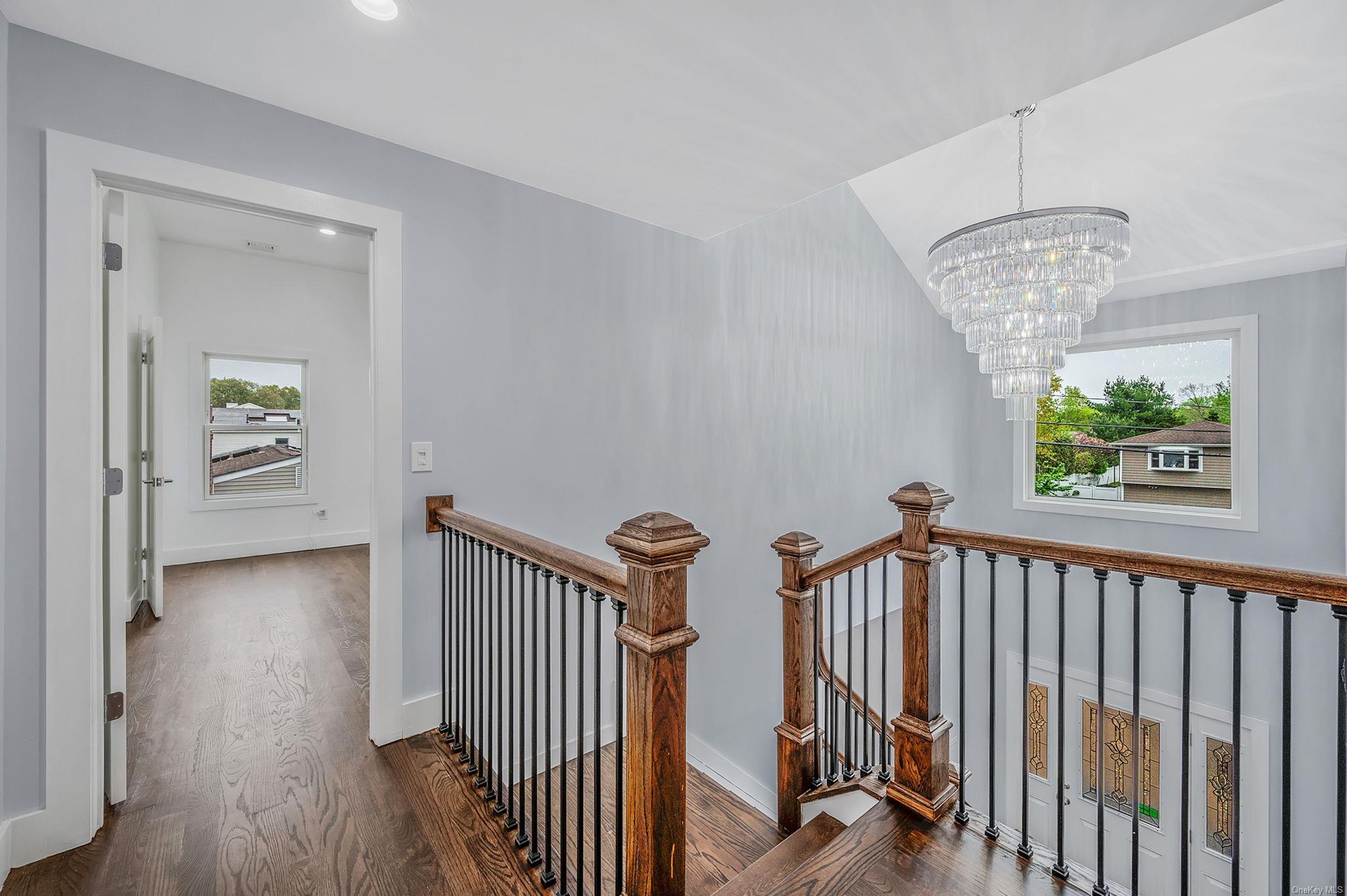 146 Walter Avenue, Hauppauge, New York image 18