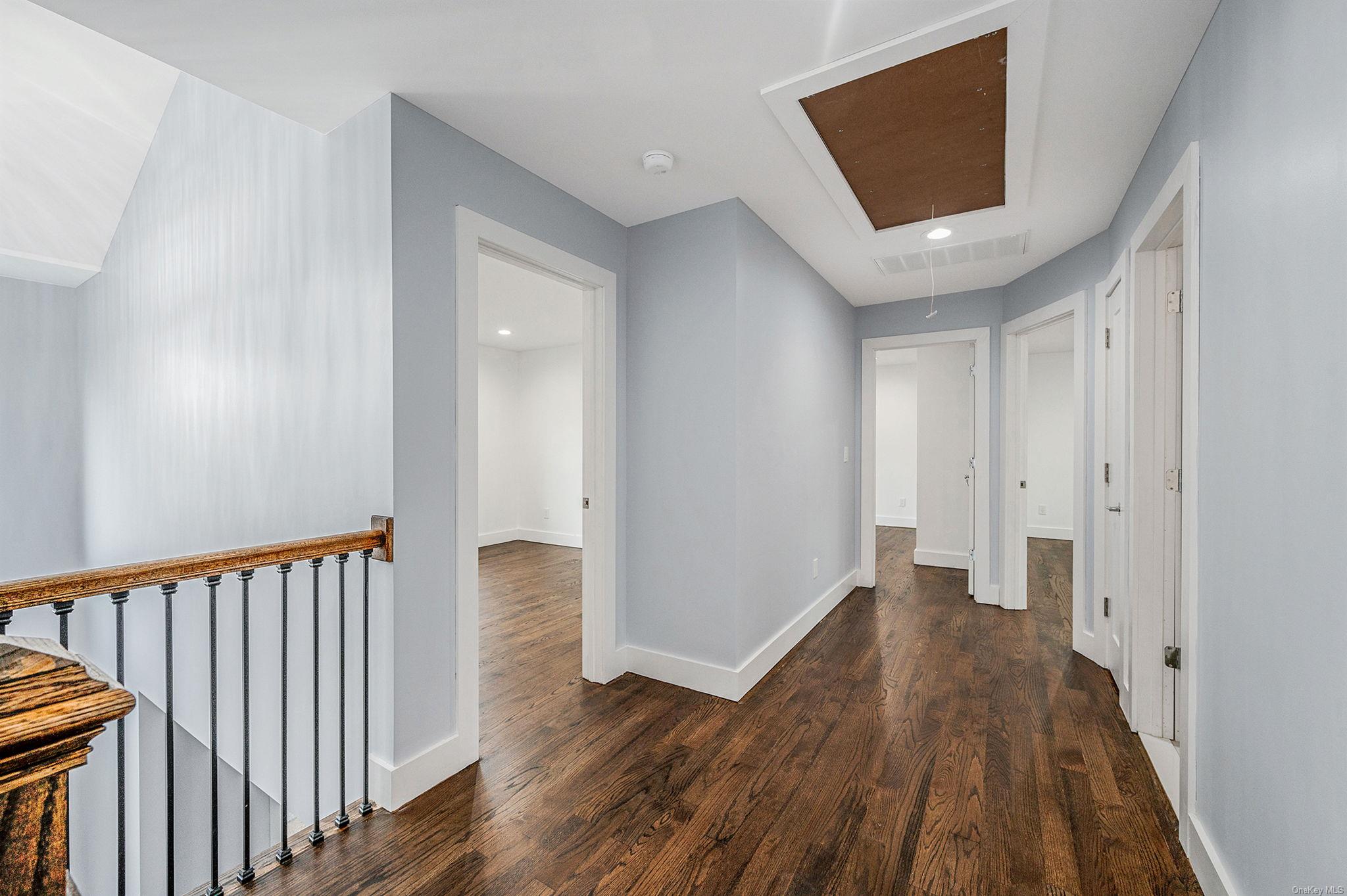 146 Walter Avenue, Hauppauge, New York image 19