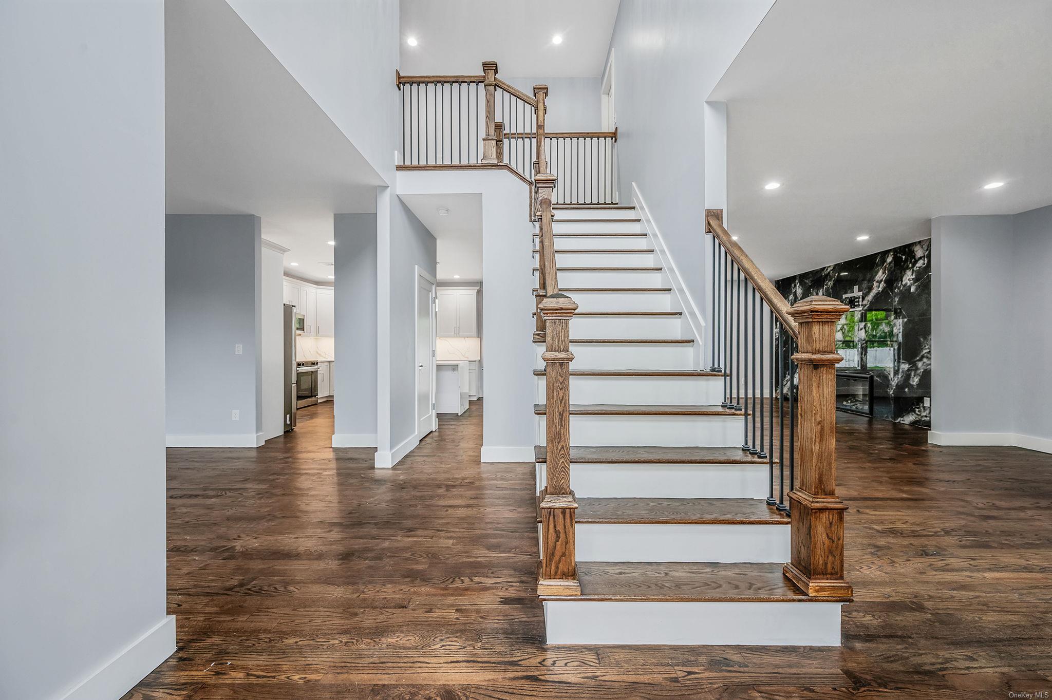 146 Walter Avenue, Hauppauge, New York image 4