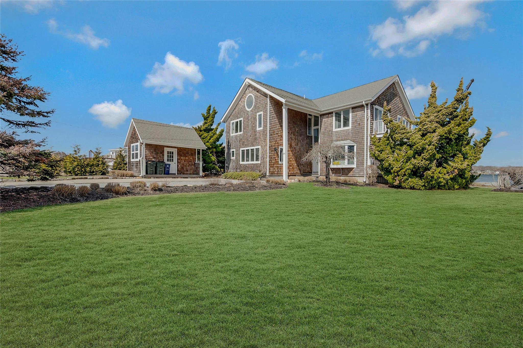 Rental Property at Fishermans Beach Road, Cutchogue, Hamptons, NY - Bedrooms: 5 
Bathrooms: 3  - $35,000 MO.
