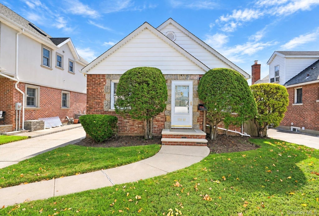 Photo of 173-32 47th Avenue, Flushing, NY 11358 (MLS # 1065323)