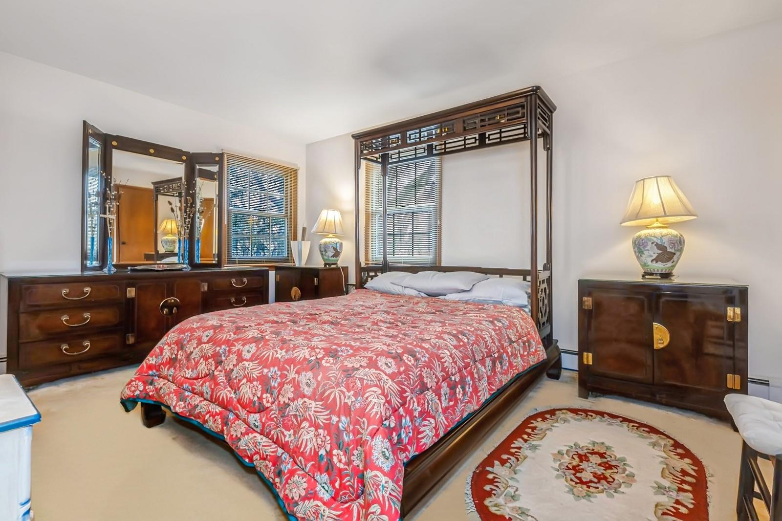 31 Lafayette Avenue, Amityville, New York image 11