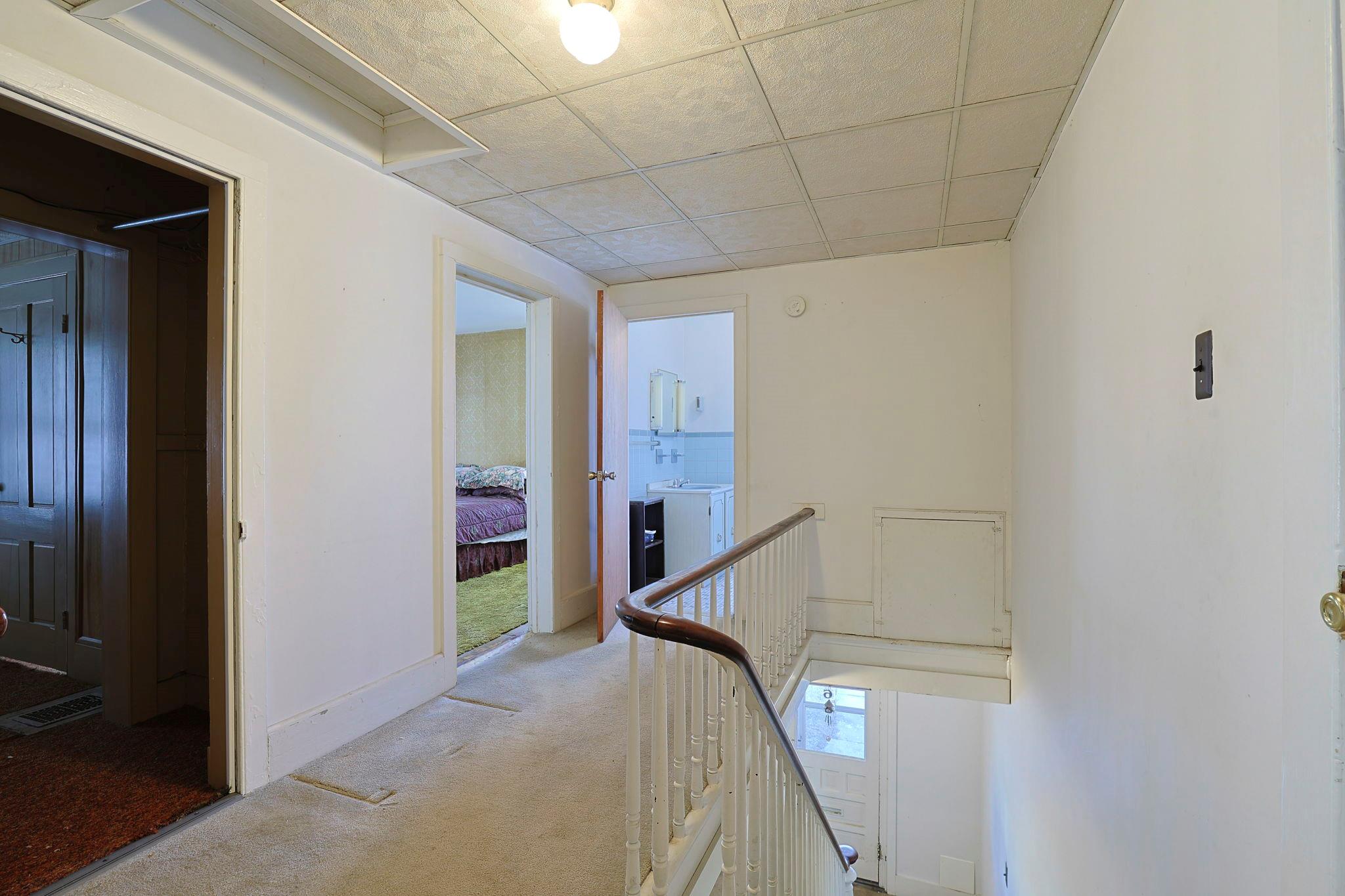 16 Myrtle Avenue, Middletown, New York image 25