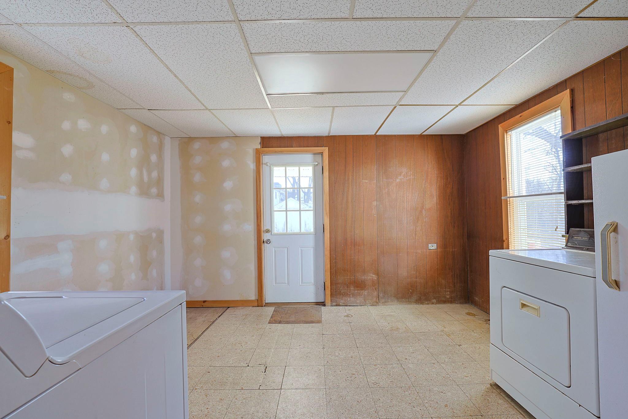 16 Myrtle Avenue, Middletown, New York image 23