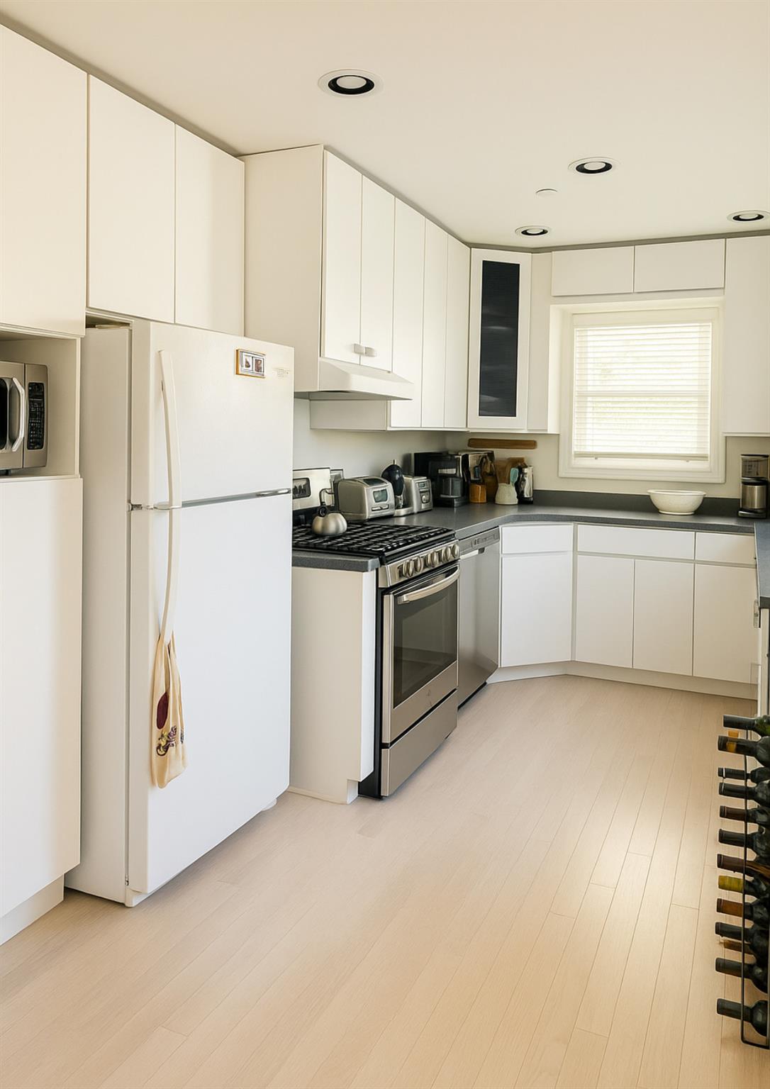 39 Maryland Avenue, Long Beach, New York image 2