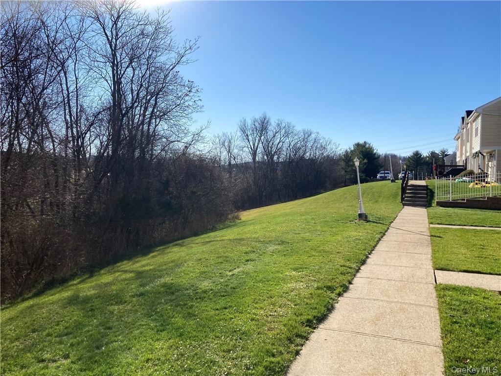 3120 Whispering Hills