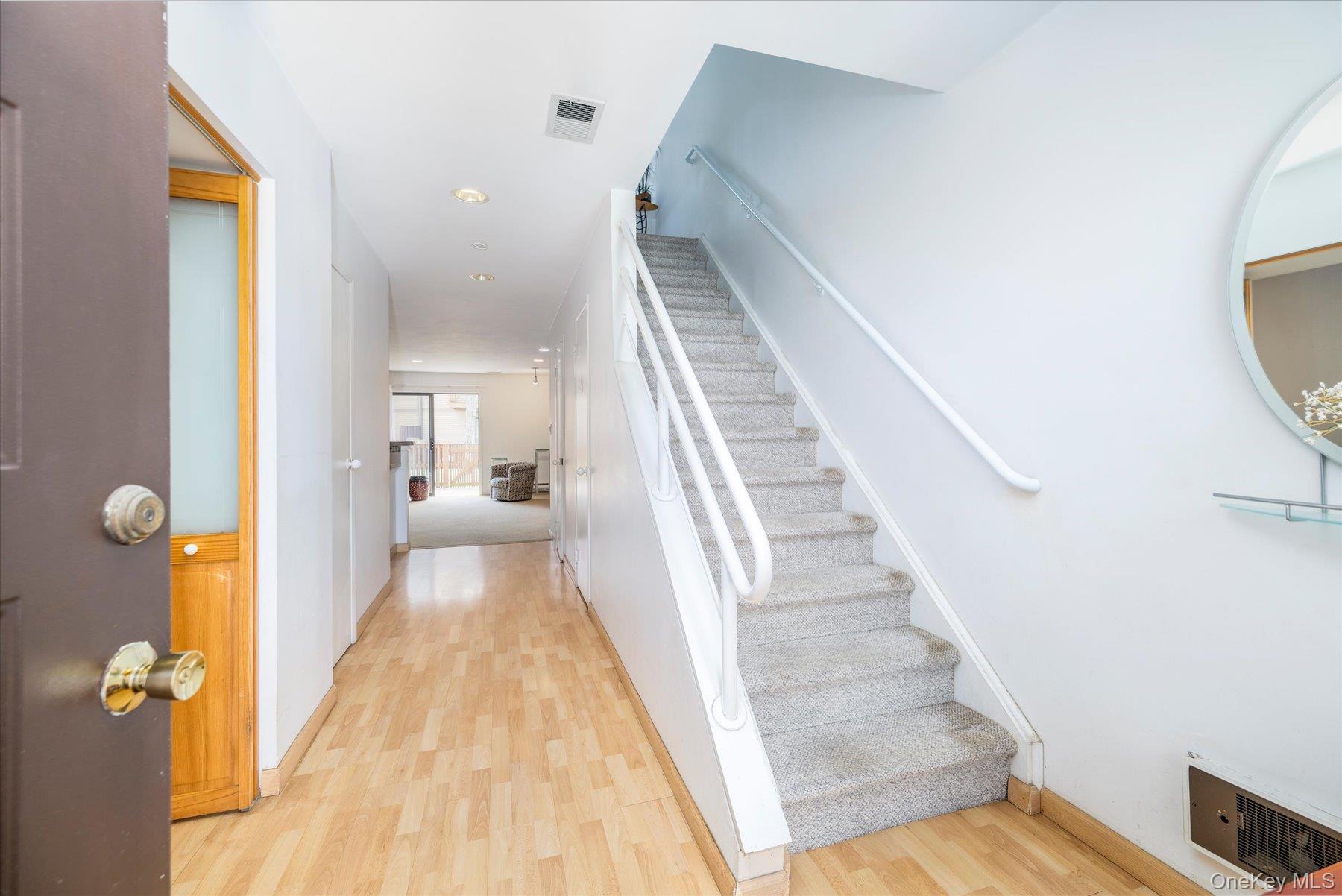 100 Daly Boulevard 2005