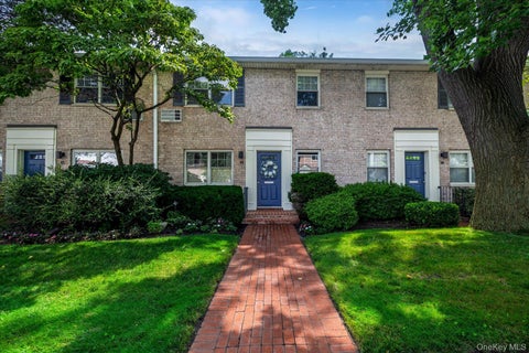 Homes For Sale - 3 N. Lewis Place #3-2.4 B<br/> Nassau County, Rockville Centre, NY 11570