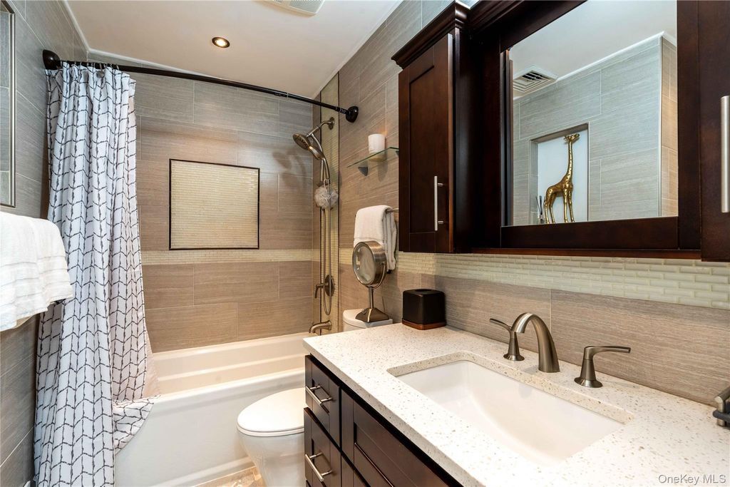 Photo of 671 Tabor Place, East Meadow, NY 11554 (MLS # 996200)