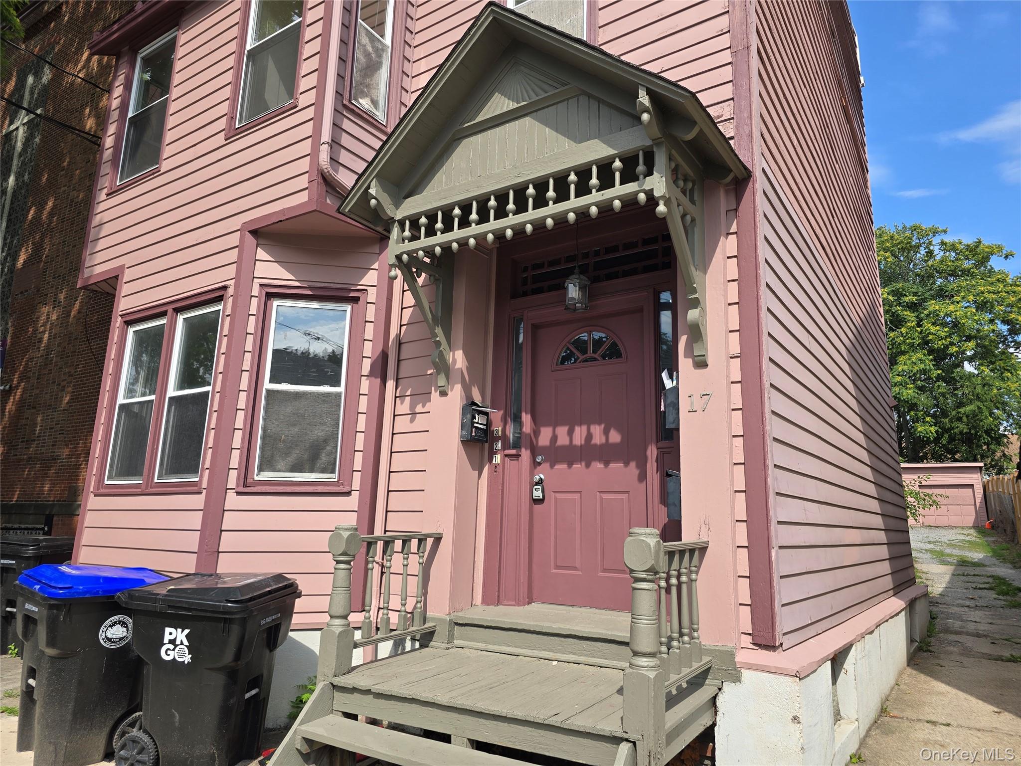 17 N Clover Street