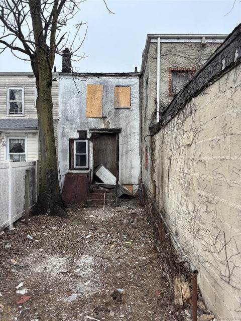 Homes For Sale - 153-26 Foch Boulevard<br/> Jamaica, NY 11434