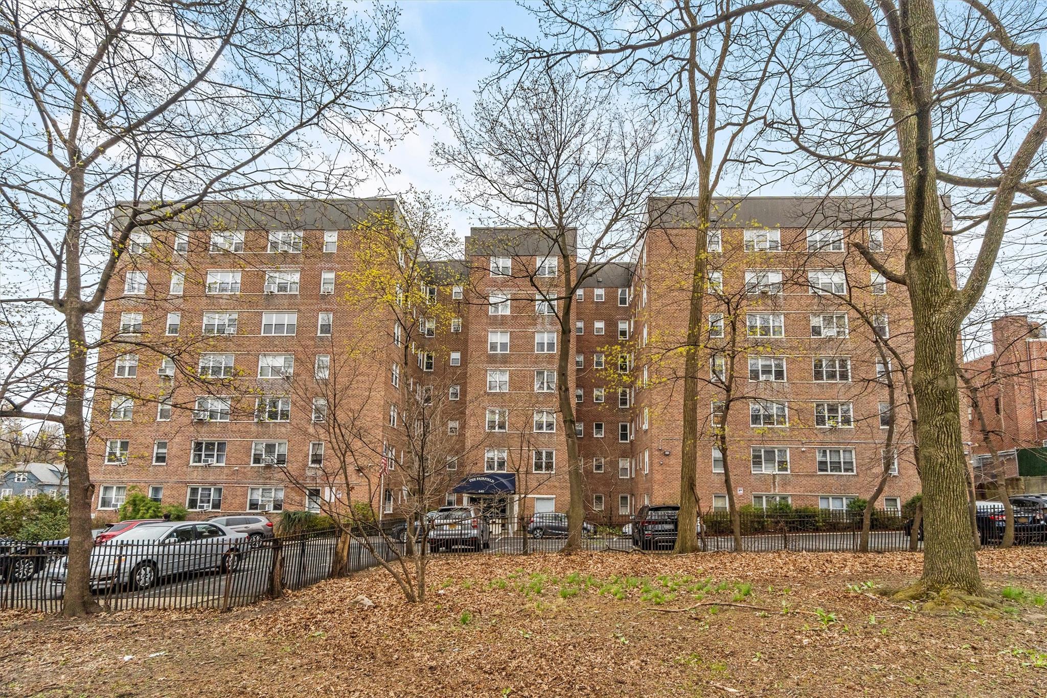 640 W 231 Street St #2D, Bronx, New York image 17