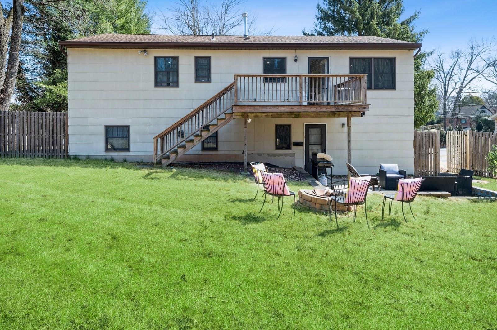 195 S Little Tor Road, New City, New York image 34