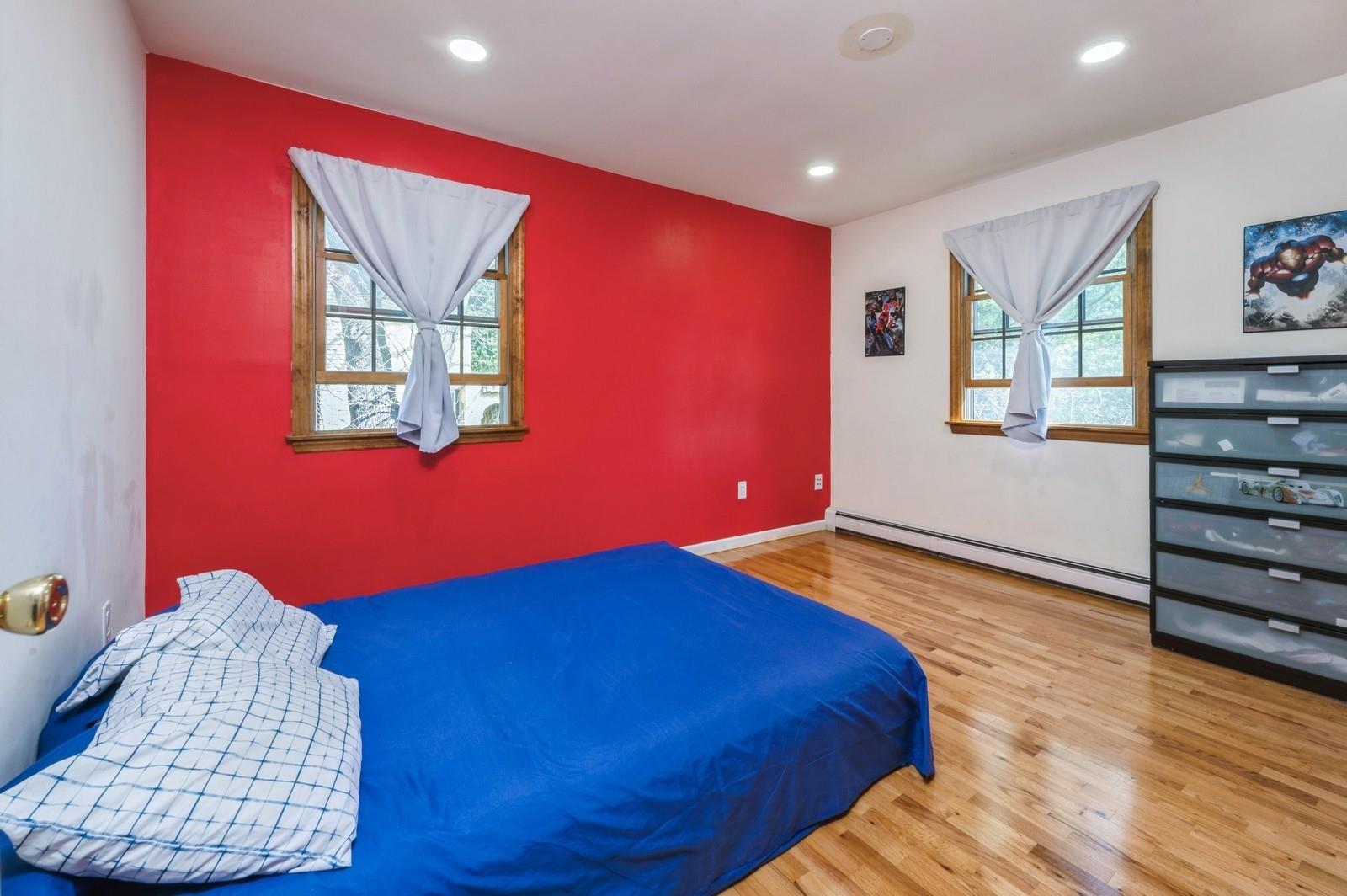 195 S Little Tor Road, New City, New York image 17