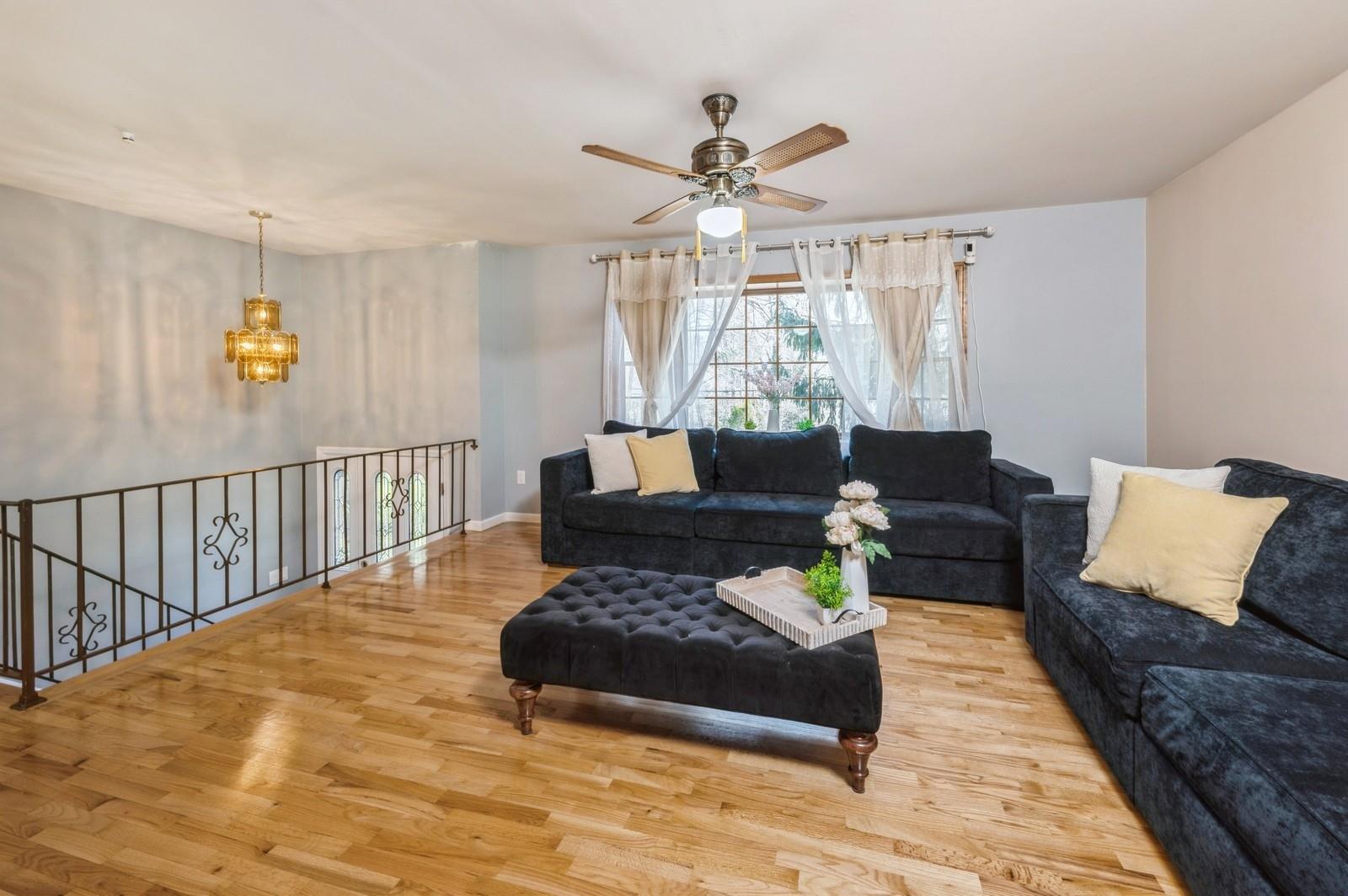 195 S Little Tor Road, New City, New York image 6