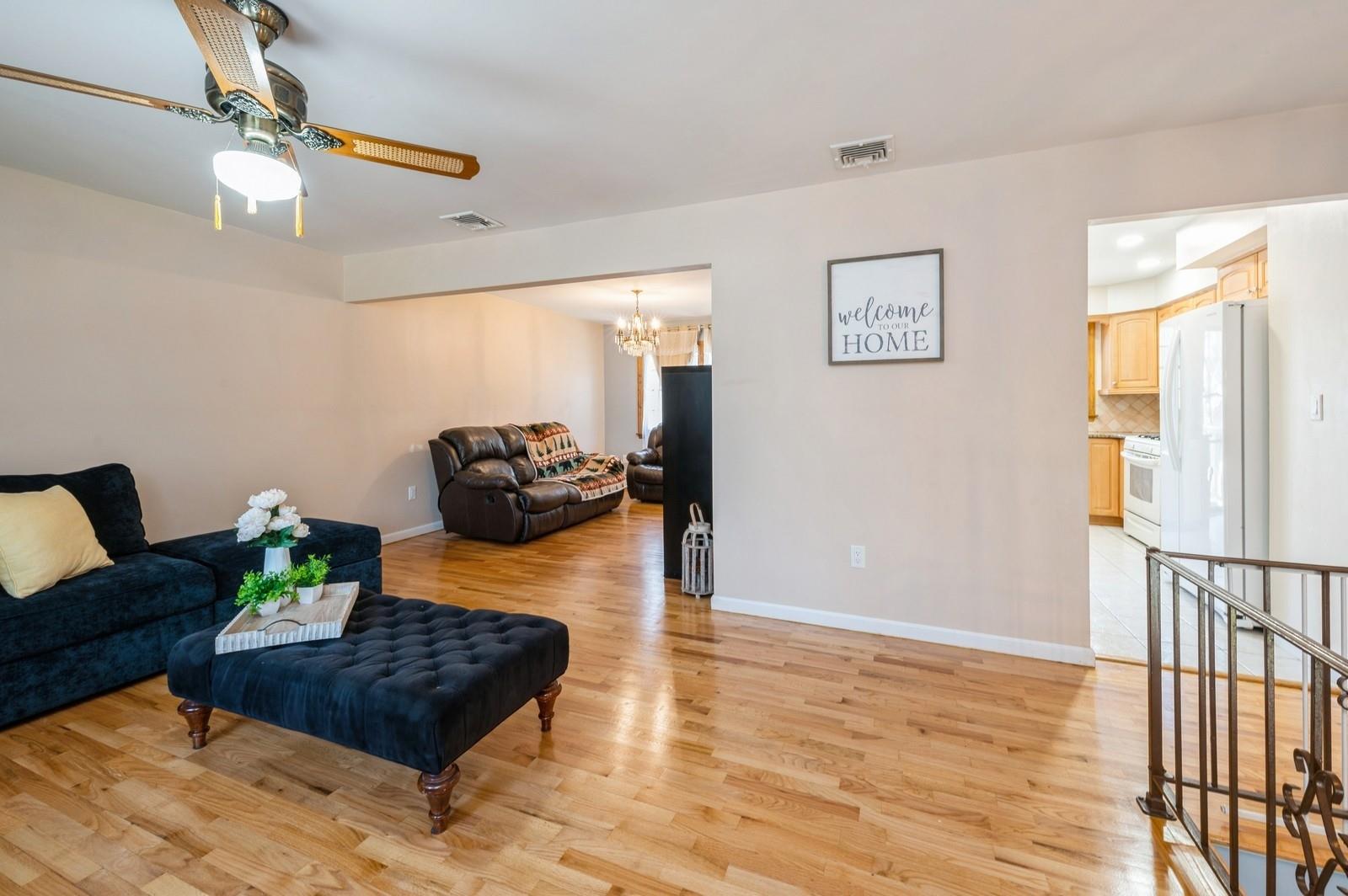 195 S Little Tor Road, New City, New York image 7