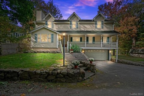 Apartment For Sale - 3 Seven Lakes Drive<br/> Sloatsburg, NY 10974
