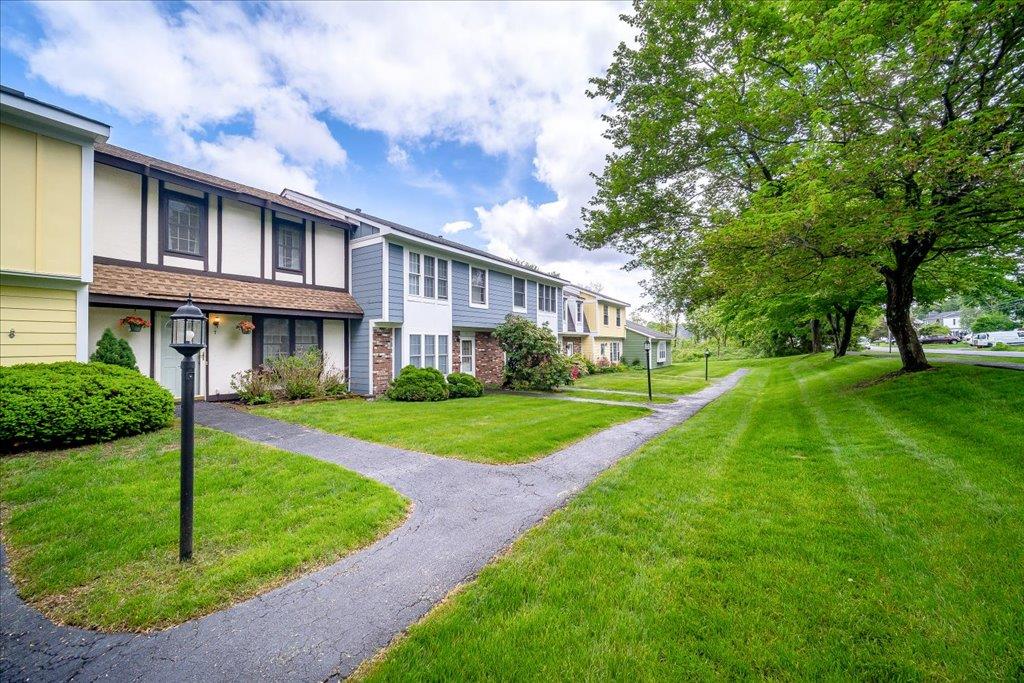 7 Sunnybrook Circle