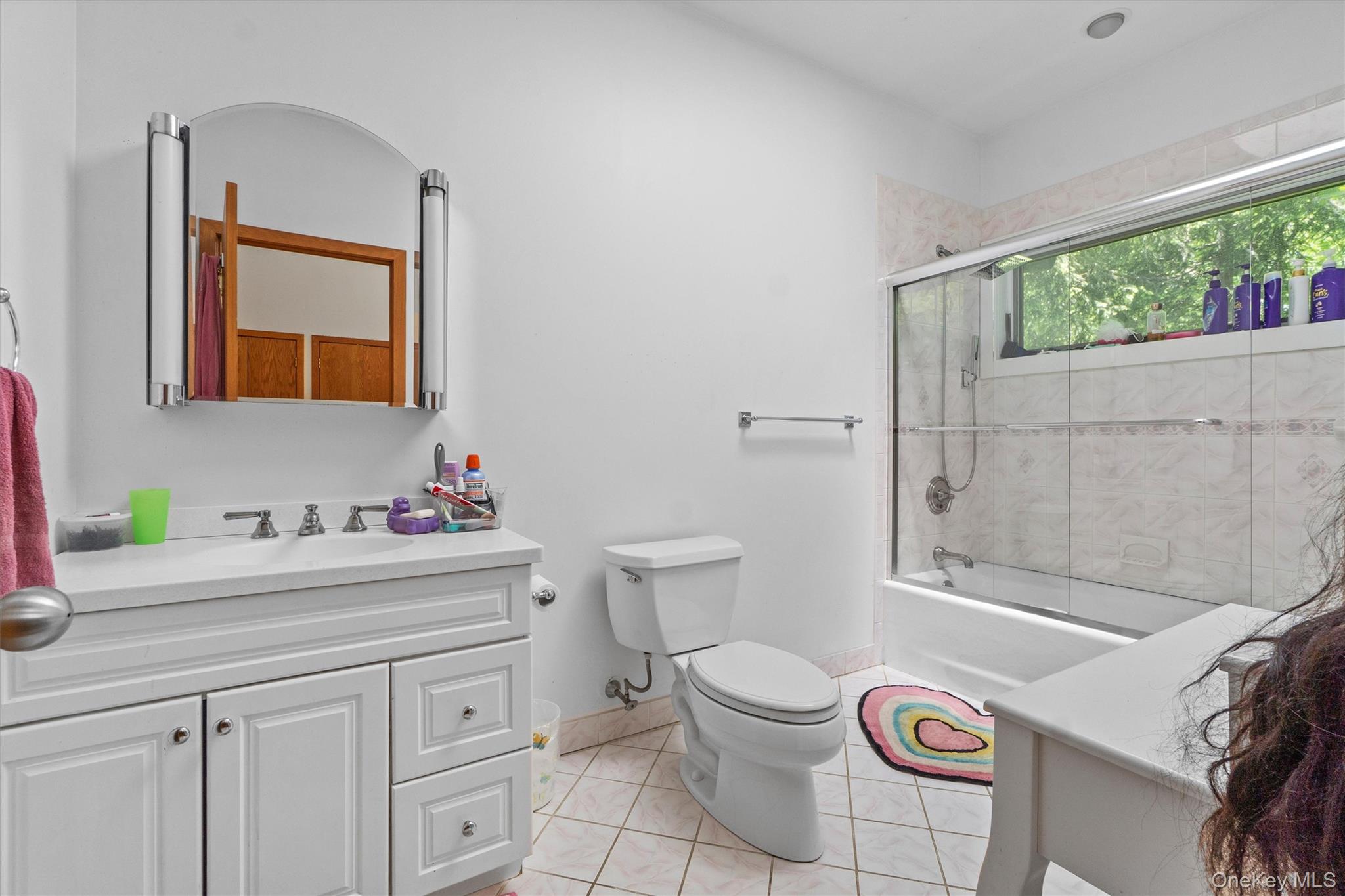 Croton-On-Hudson, New York 10520, United States, 6 Bedrooms Bedrooms, ,6 BathroomsBathrooms,Residential,Active,158003