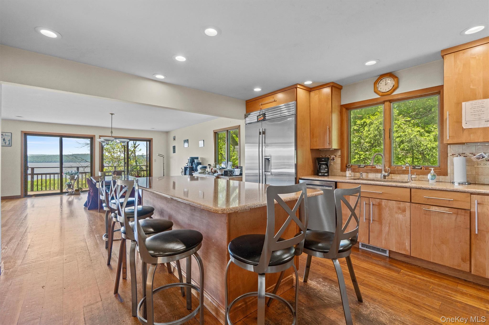 Croton-On-Hudson, New York 10520, United States, 6 Bedrooms Bedrooms, ,6 BathroomsBathrooms,Residential,Active,158003