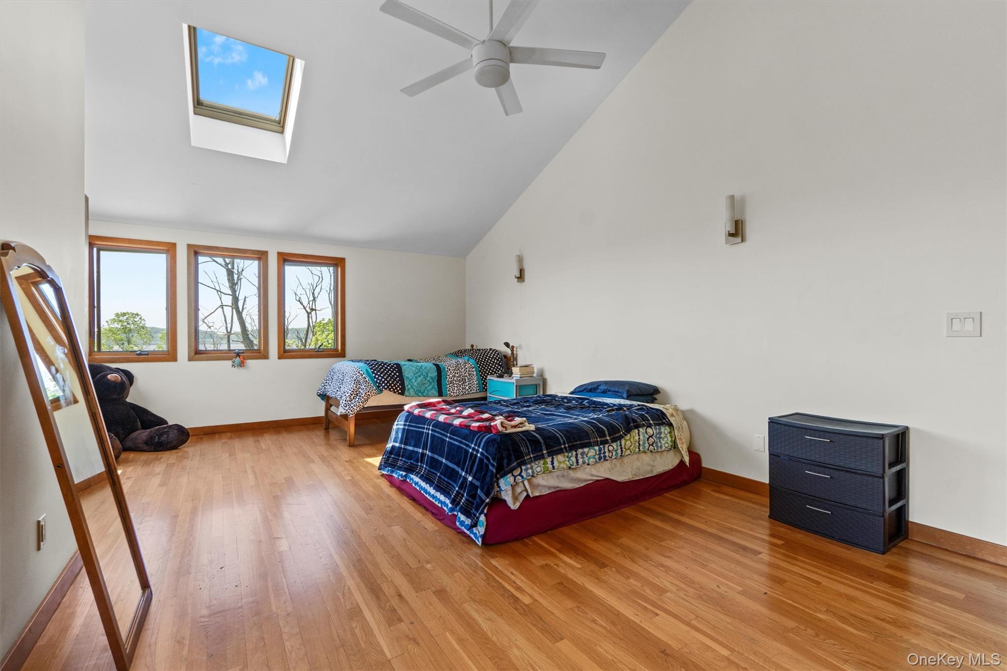 Croton-On-Hudson, New York 10520, United States, 6 Bedrooms Bedrooms, ,6 BathroomsBathrooms,Residential,Active,158003