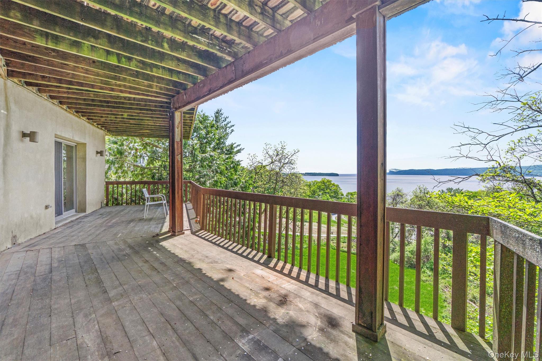 Croton-On-Hudson, New York 10520, United States, 6 Bedrooms Bedrooms, ,6 BathroomsBathrooms,Residential,Active,158003