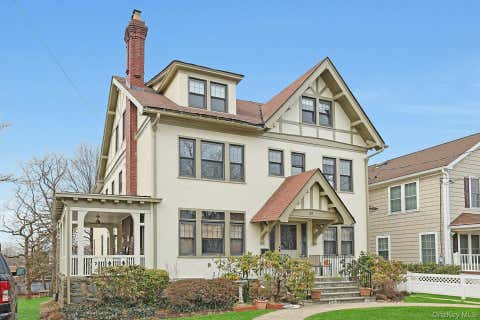 Multifamily For Sale - 39 Neptune Avenue<br/> New Rochelle, NY 10805