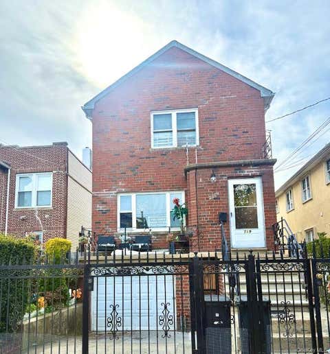 Homes For Sale - 2719 Hering Avenue<br/> Bronx, NY 10469