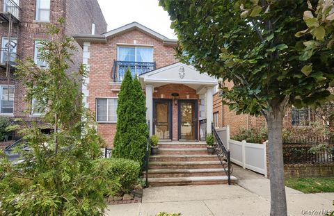 84-34 120 Street Kew Gardens NY 11415