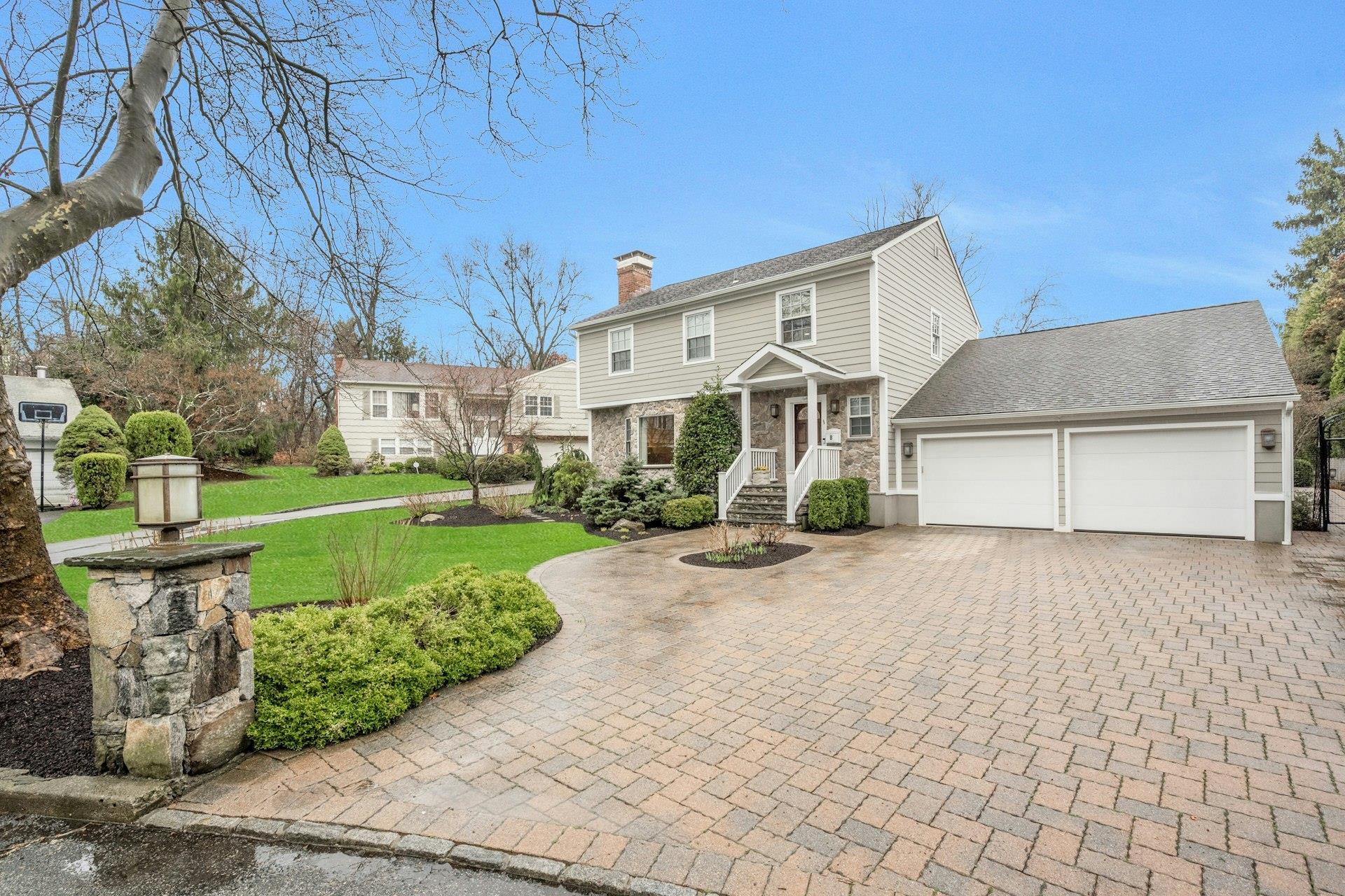 8 S Hood Court, Hartsdale, Florida image 3