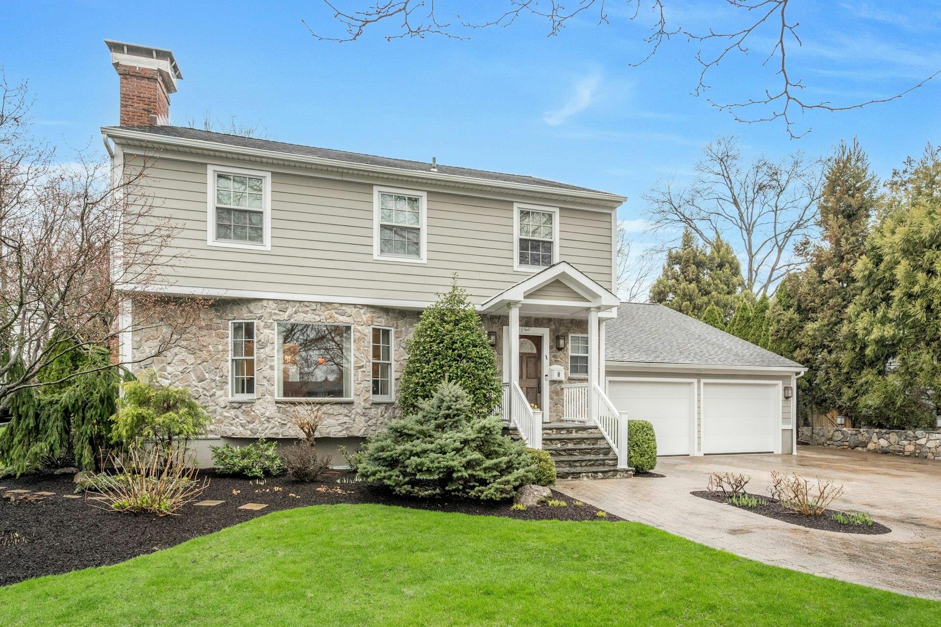 8 S Hood Court, Hartsdale, Florida image 2