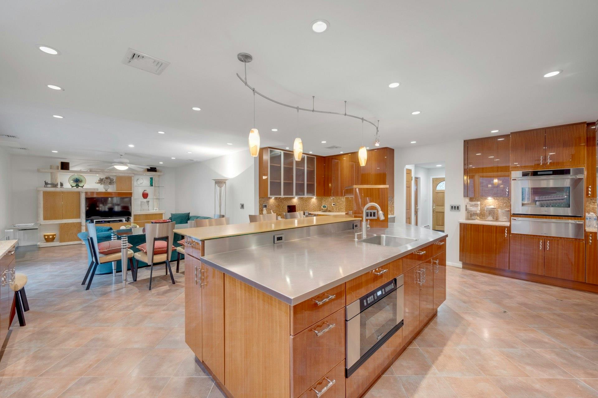 8 S Hood Court, Hartsdale, Florida image 22