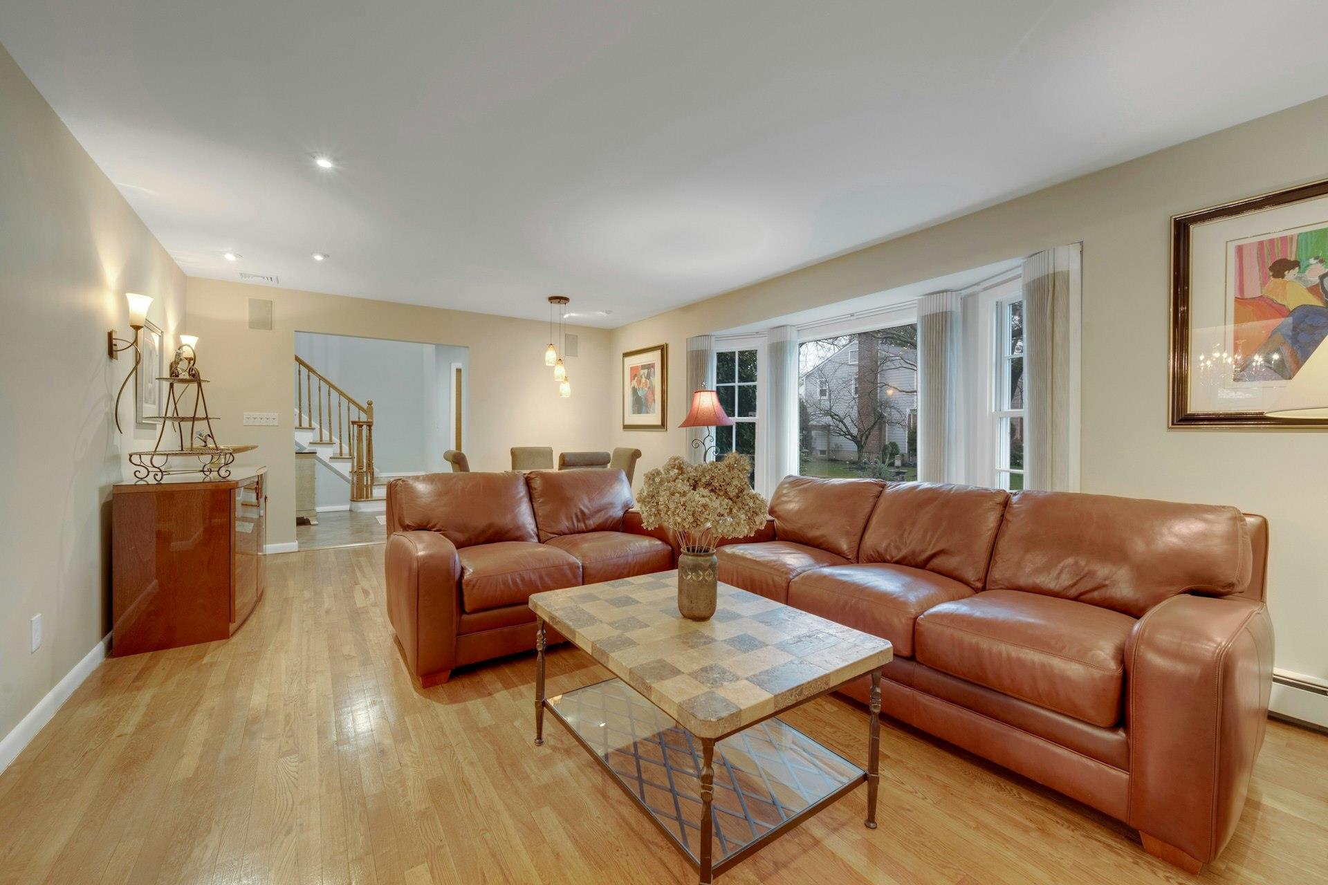 8 S Hood Court, Hartsdale, Florida image 9