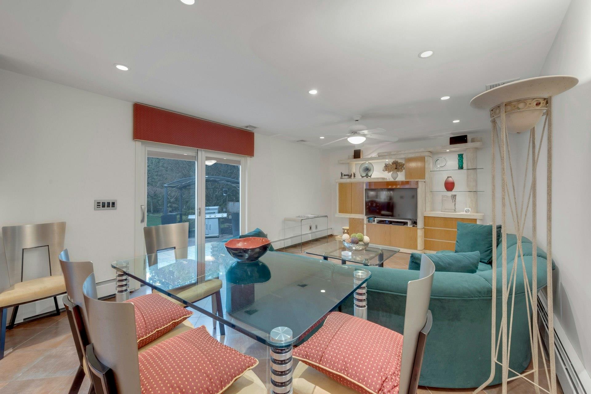 8 S Hood Court, Hartsdale, Florida image 17