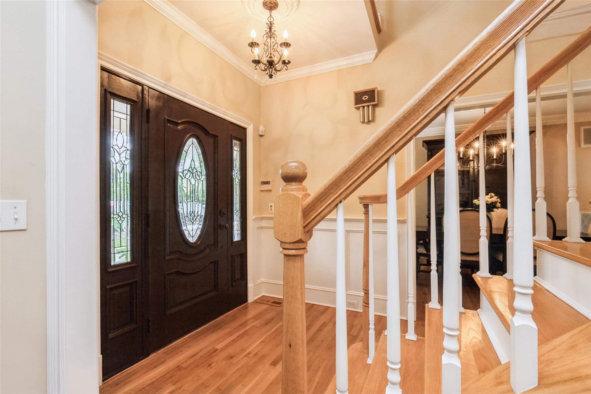 30 Lawrence Road, Kings Park, New York image 4