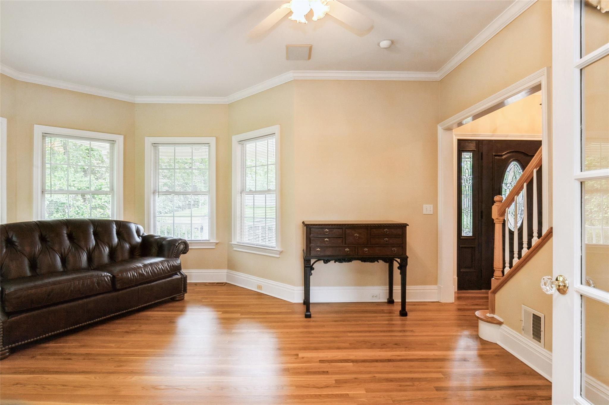 30 Lawrence Road, Kings Park, New York image 6