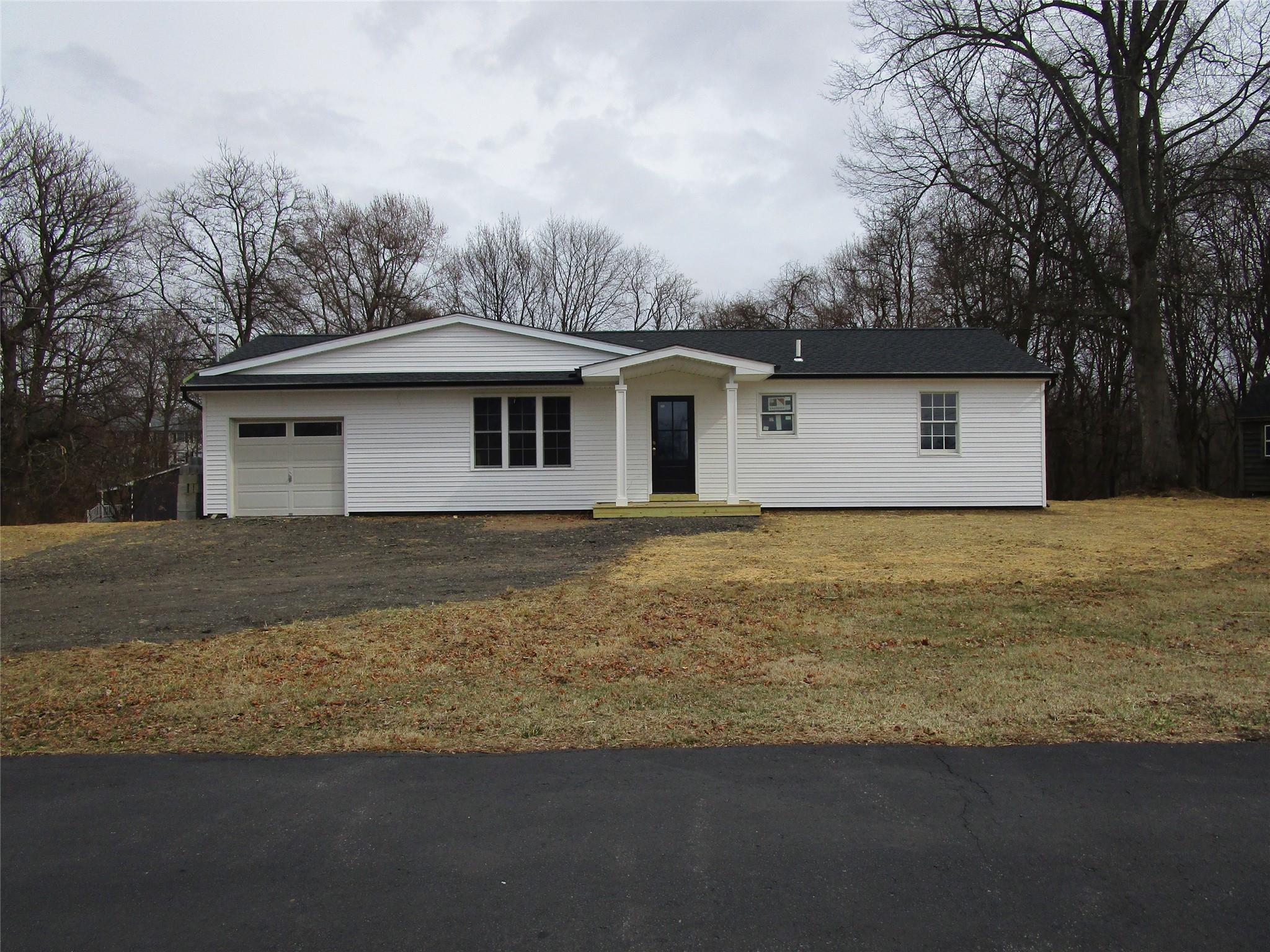 21 Kent Road, East Fishkill, New York image 2